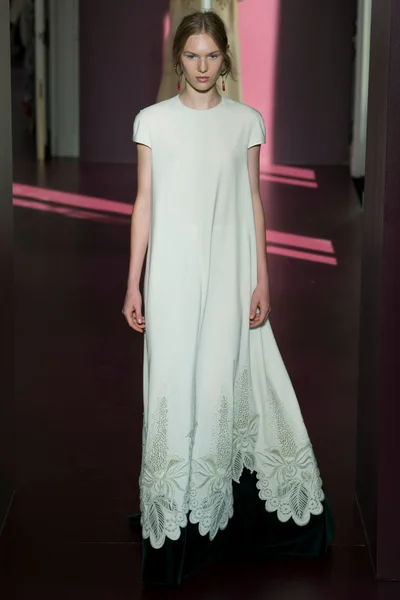 Look 36